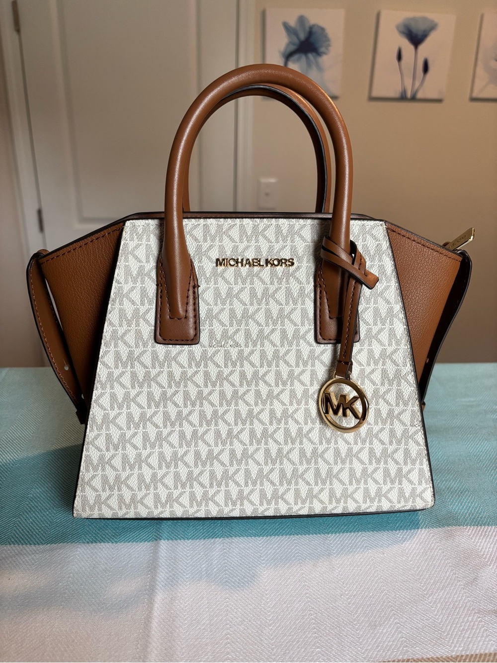 Michael Kors Avril Small Satchel Signature Vanilla/Acorn Crossbody Bag